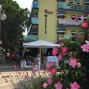 https://appartamenti-foscolo-monica.hotelinveneto.com
